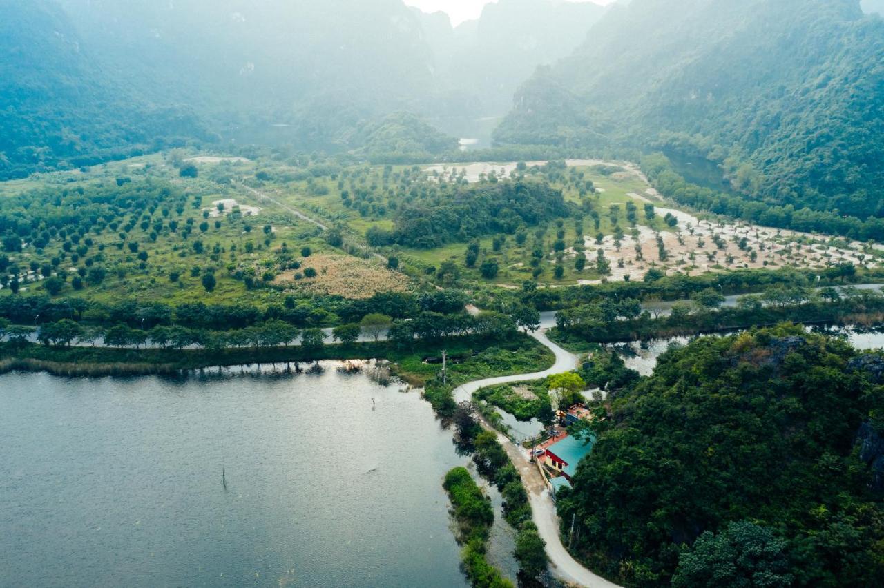 Trang An Freedom Hood Vandrarhem Ninh Bình Exteriör bild